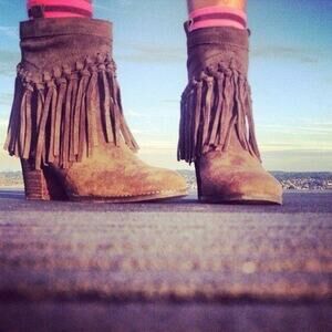 Sbicca Vintage Collection Boots Size 9 Suede Fringe Boho Western Festival